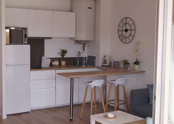 Port La Gavine Vue * Hyères